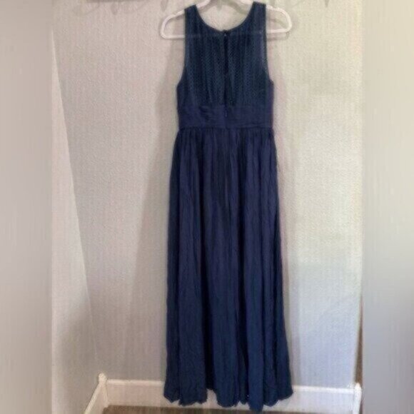 New Azazie Helga Empire Waist Lace Maxi Bridesmaid Wedding Event Party Dress - Picture 10 of 13